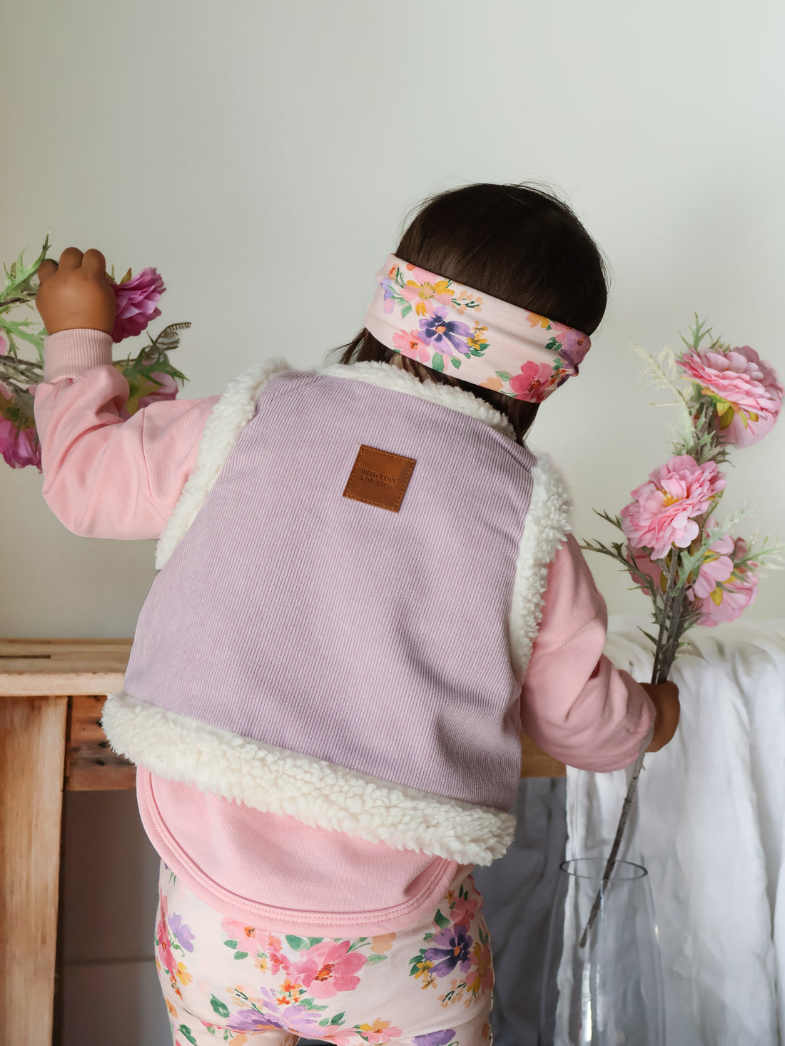 Snowy Cord Vest - SHELL