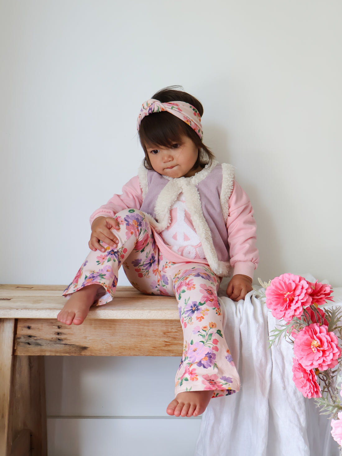 Snowy Cord Vest - SHELL